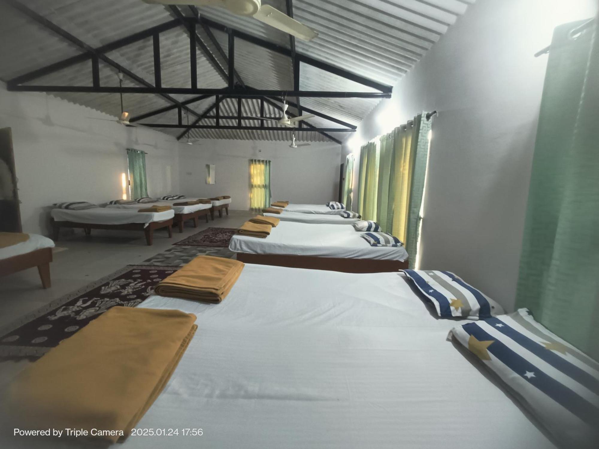 Gir County Resort Sasan Gir Kamer foto