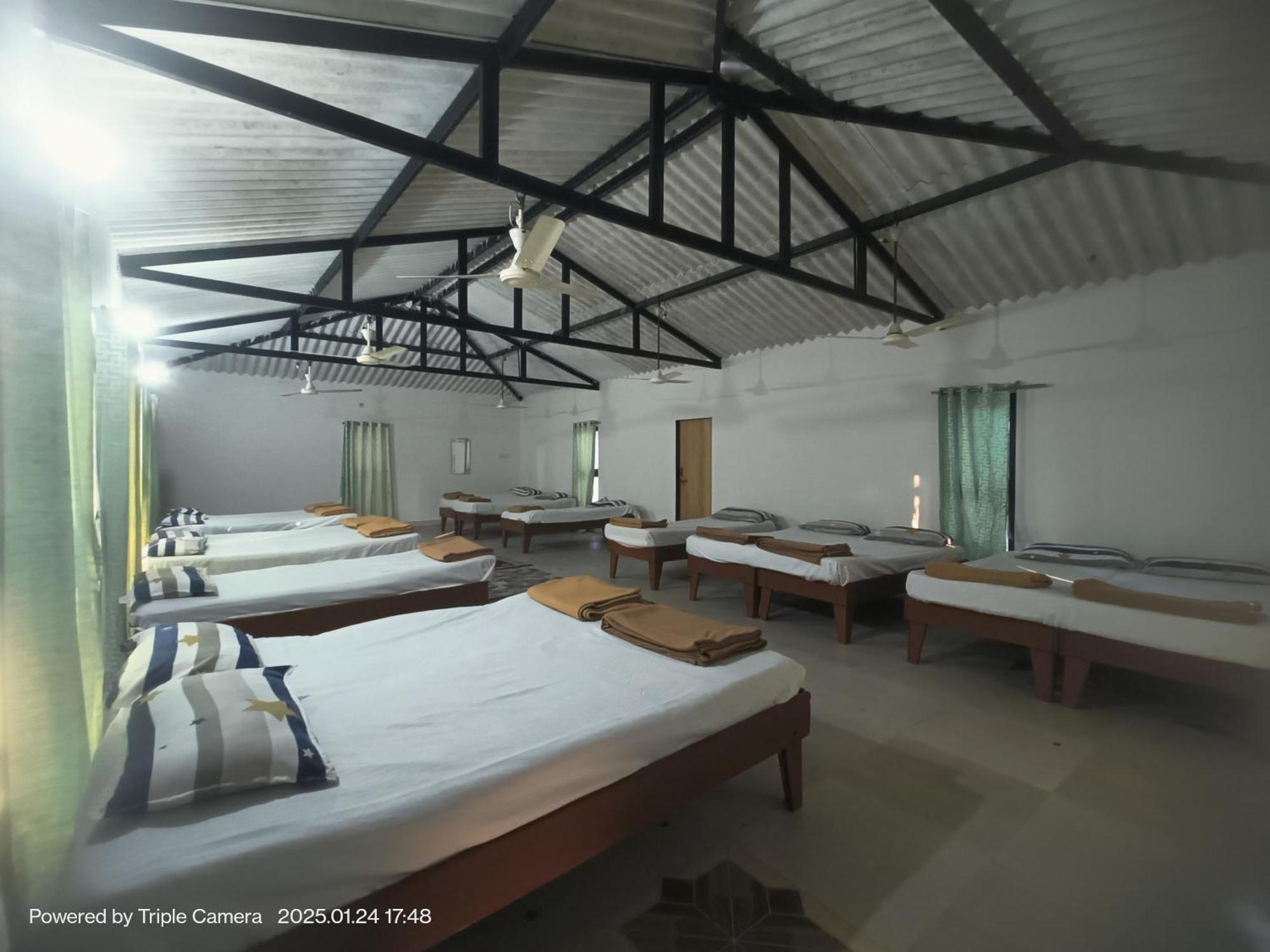 Gir County Resort Sasan Gir Kamer foto