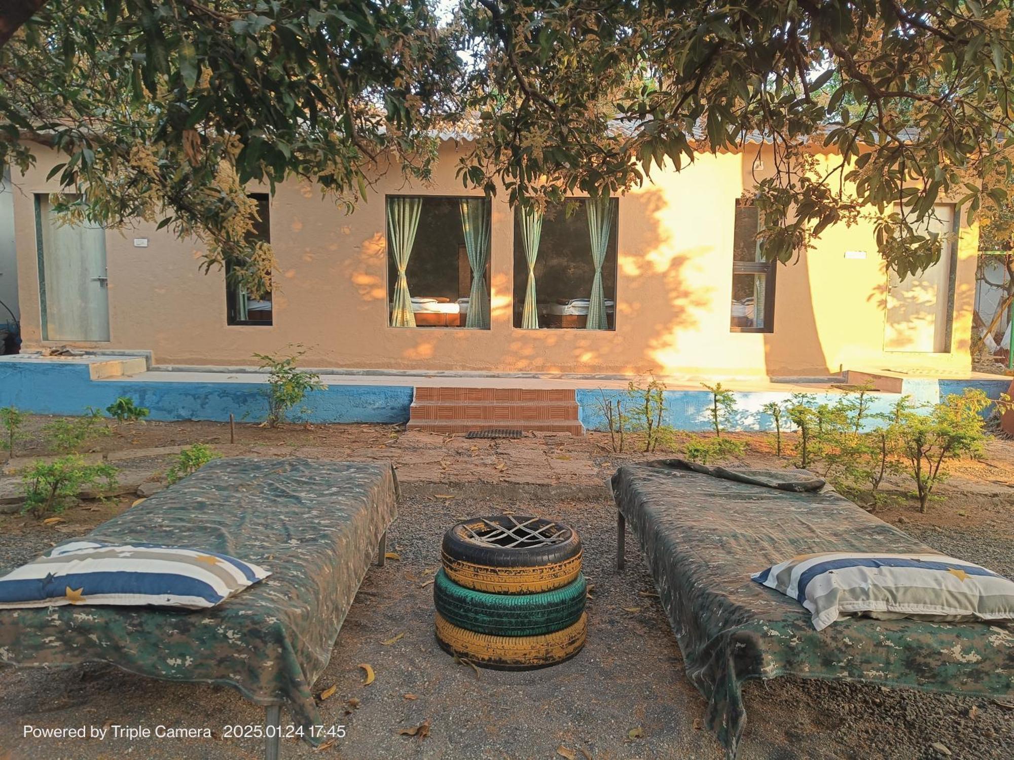 Gir County Resort Sasan Gir Kamer foto