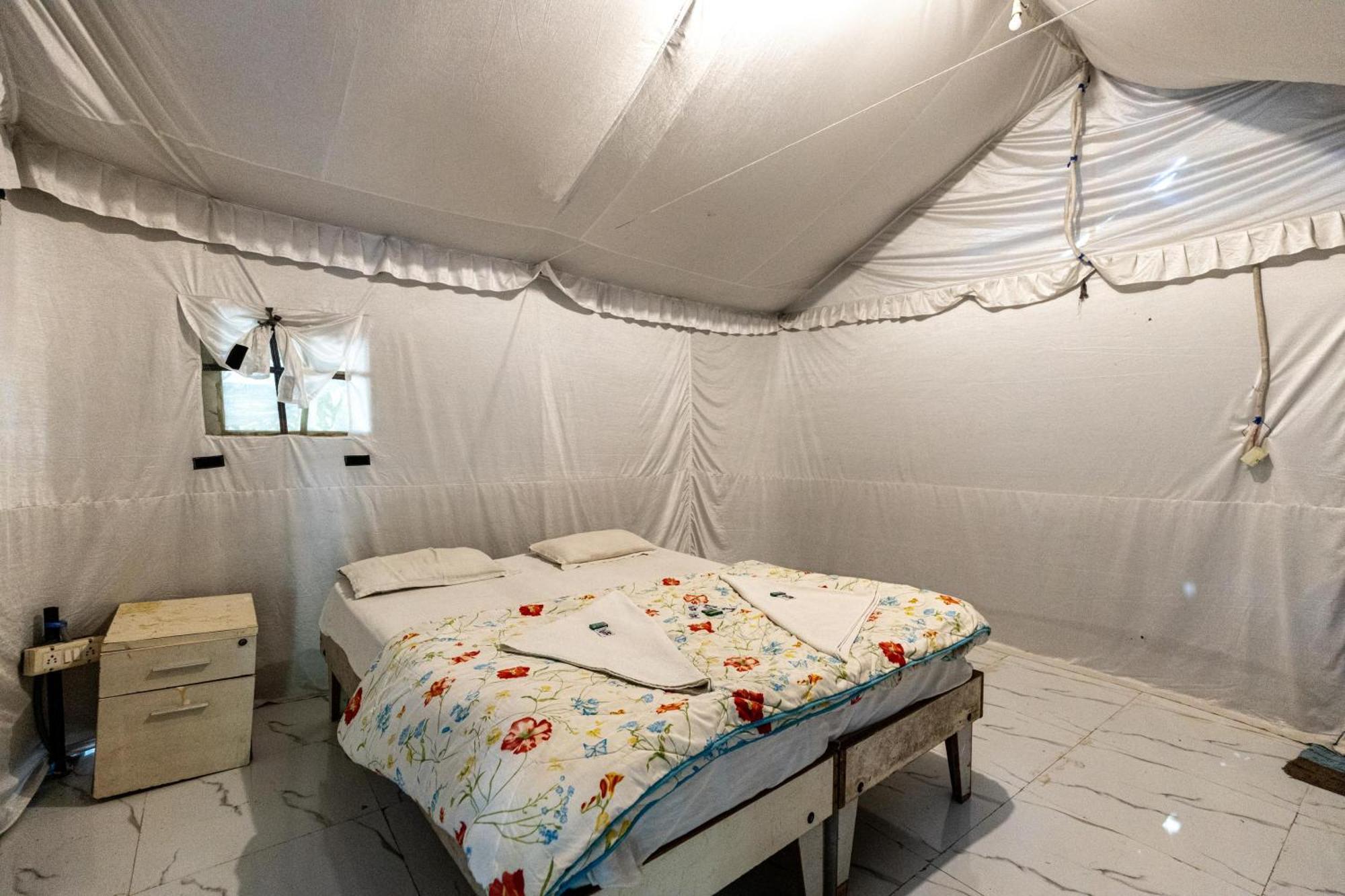 Gir County Resort Sasan Gir Kamer foto